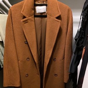 Aritzia- BABATON SLOUCH JACKET- 2019